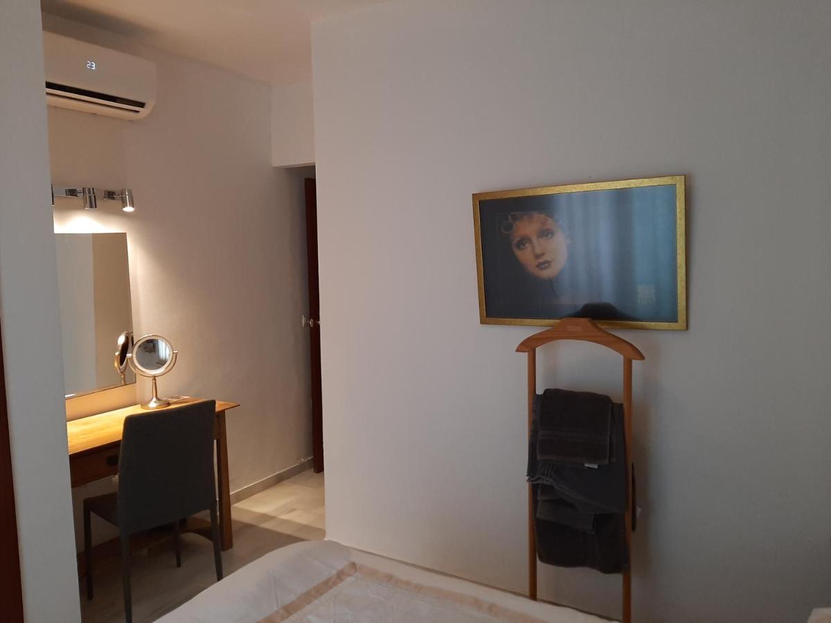 Apartment In Perfect Position Historic Centre マラガ エクステリア 写真